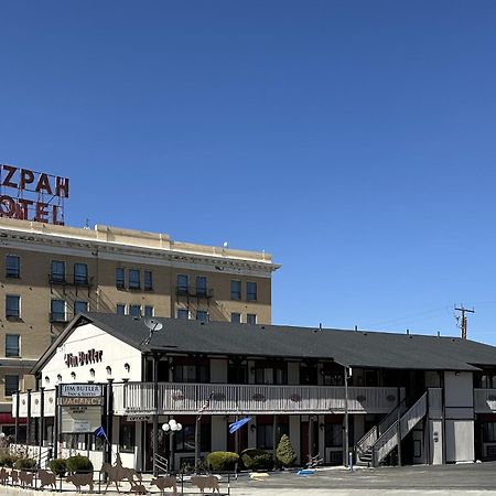 Jim Butler Inn & Suites Tonopah Esterno foto